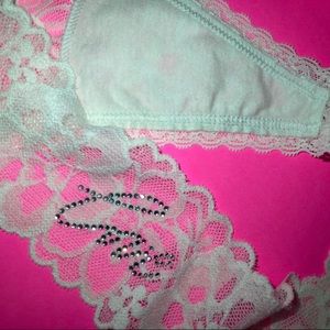 Victoria’s Secret Very Sexy Lace Thong Love Bling Rhinestone Size Large vs panty